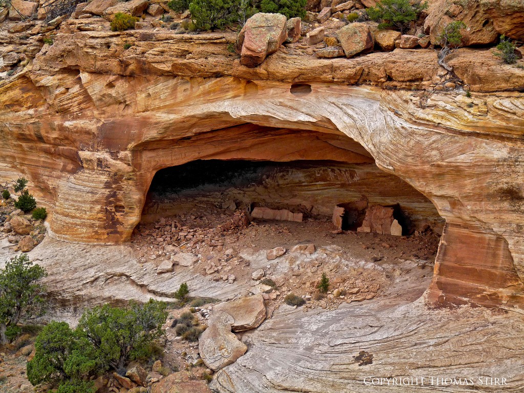Massacre Cave, Canyon De Chelly National Monument